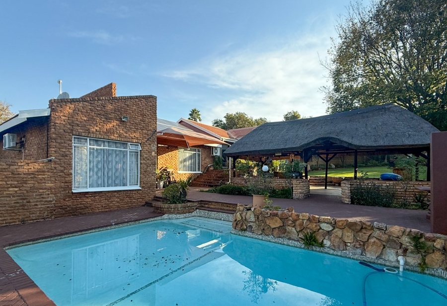 4 Bedroom Property for Sale in Doringkruin North West